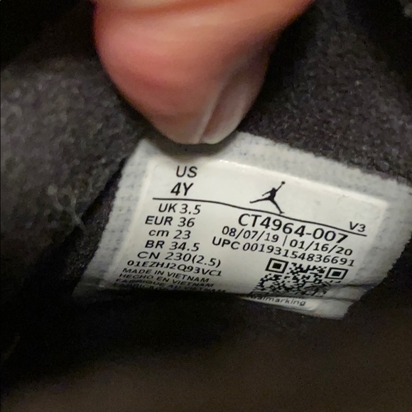 Air Jordan Retro 6 DMP. Grade school 4 - Picture 5 of 5